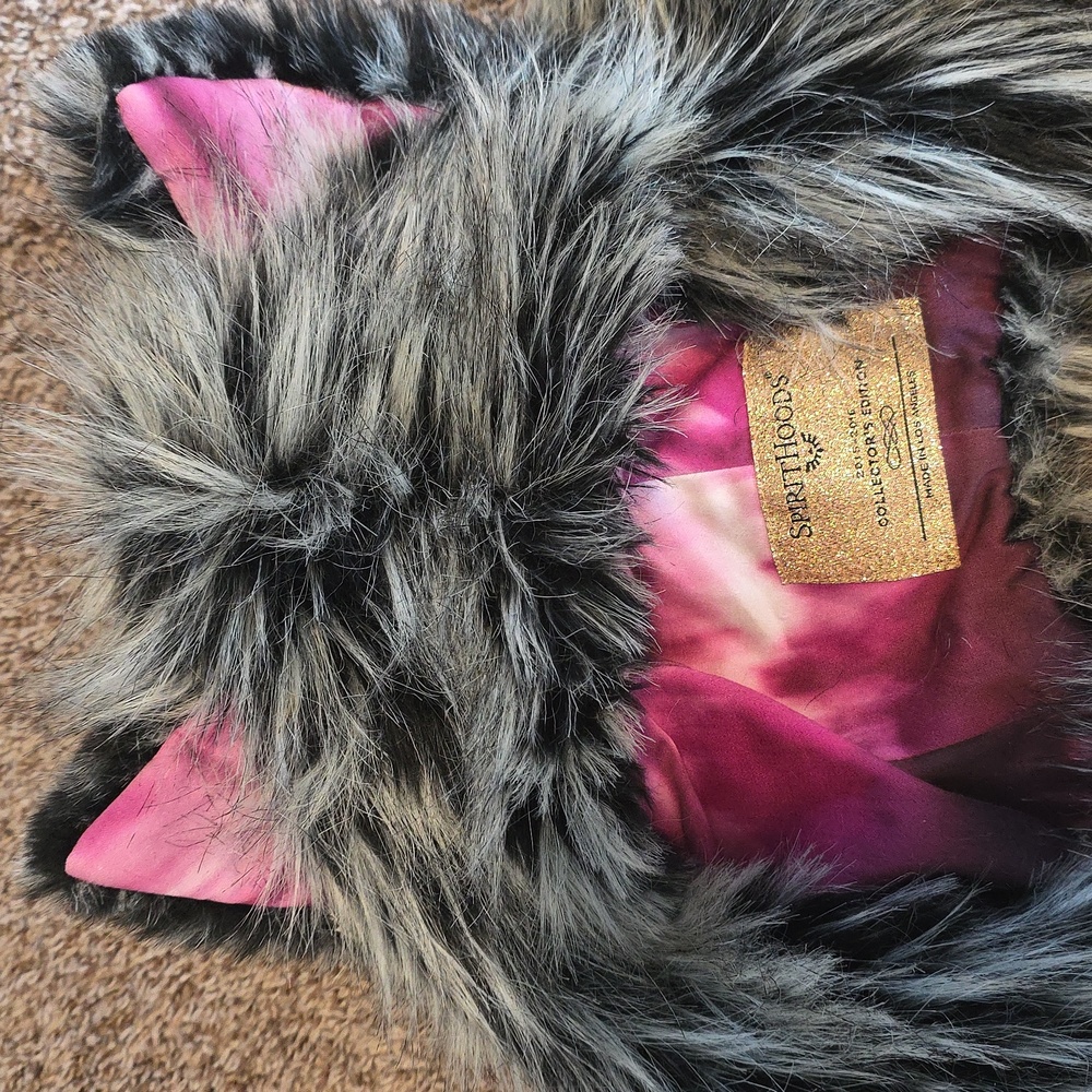 Limited Edition Spirit Hood 2015-2016 - Picture 3 of 3